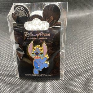 Climbing Stitch trading Pin